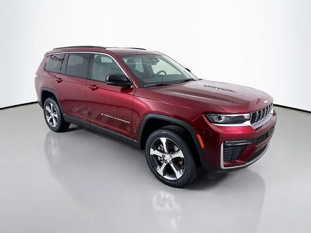 2026 Jeep Grand Cherokee L Limited for sale at Sam Leman Chrysler Jeep Dodge of Bloomington