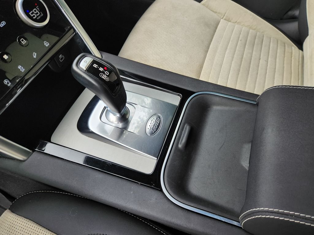 Used 2021  Land Rover S R-Dynamic image 19