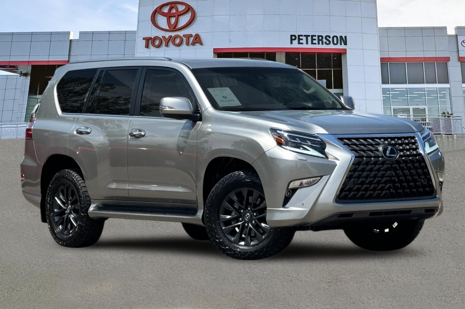 Used 2022 Silver Lexus 460 image 2