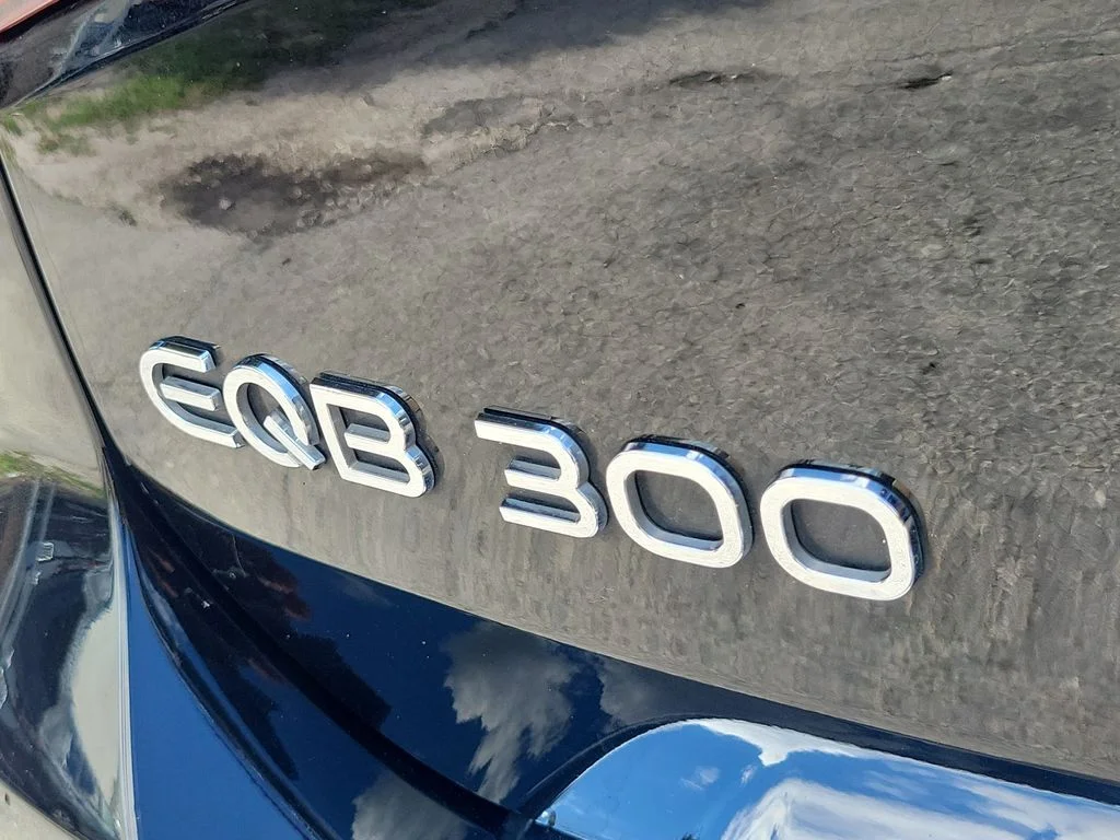 Used 2023 Black Mercedes-Benz 300 image 9