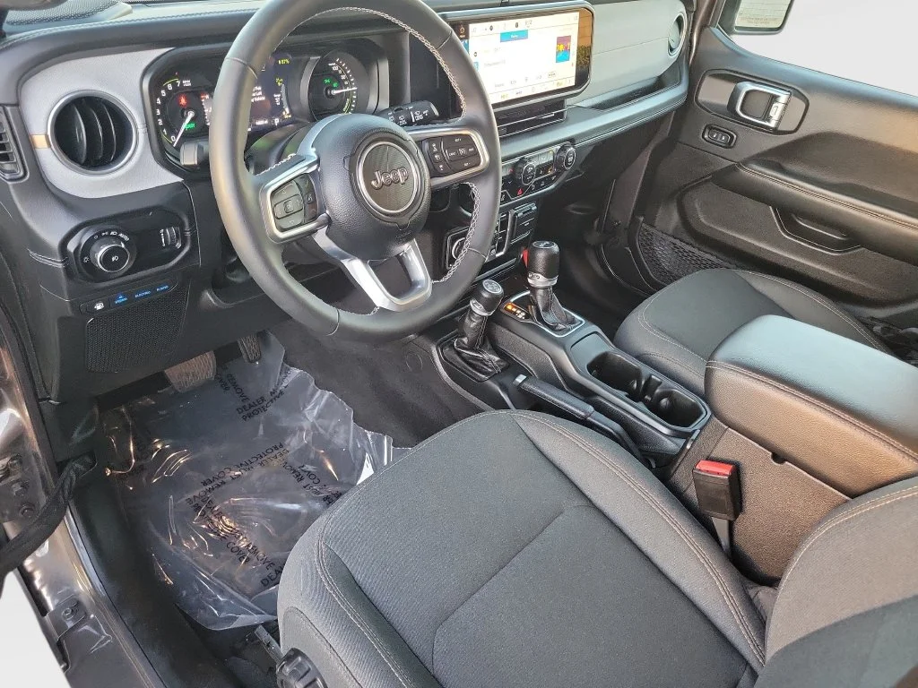 Certified Used 2025 Gray Jeep Sahara 4xe image 30