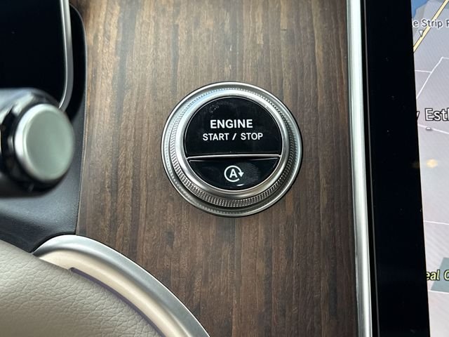 2025 Mercedes-Benz GLC Base - Photo 9