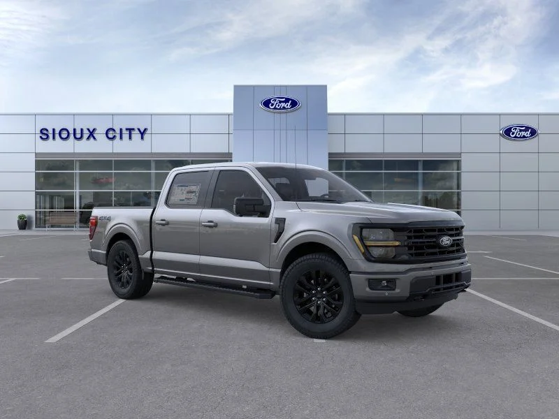 New 2026 Carbonized Gray Metallic Ford XLT image 7
