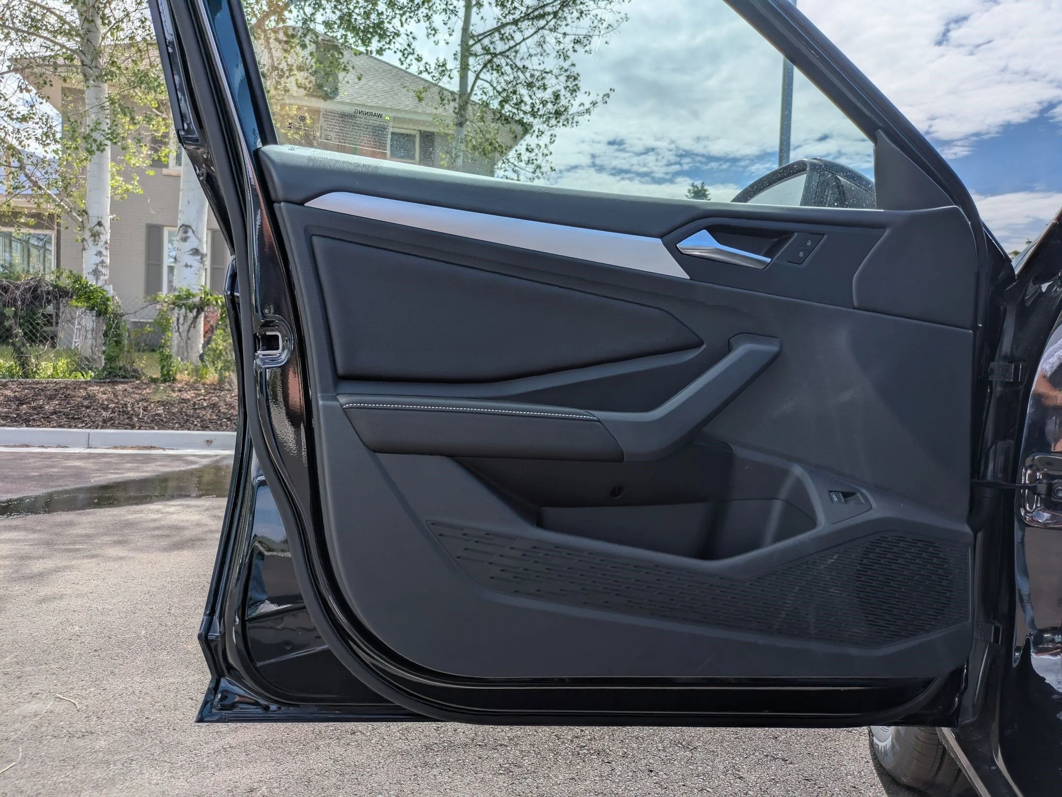 New 2026 Deep Black Pearl Volkswagen S image 11