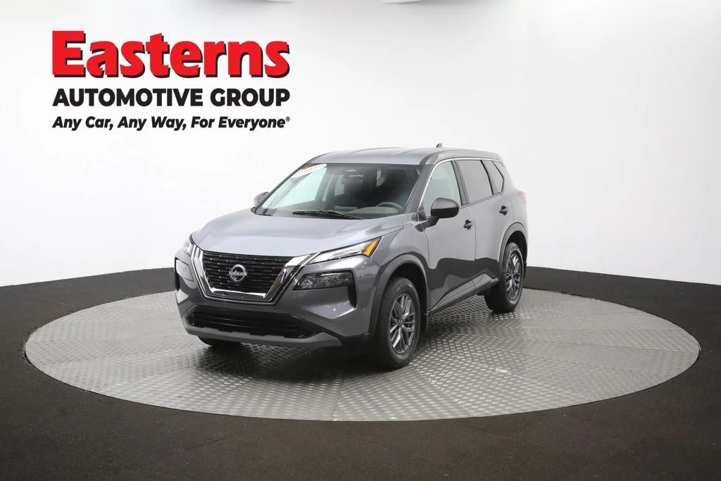 Used 2023 Gray Nissan S image 56