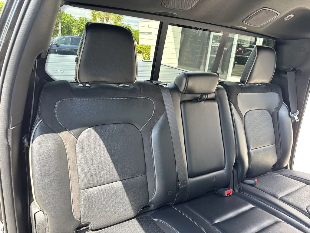 Used 2022 Diamond Black Ram Laramie image 47