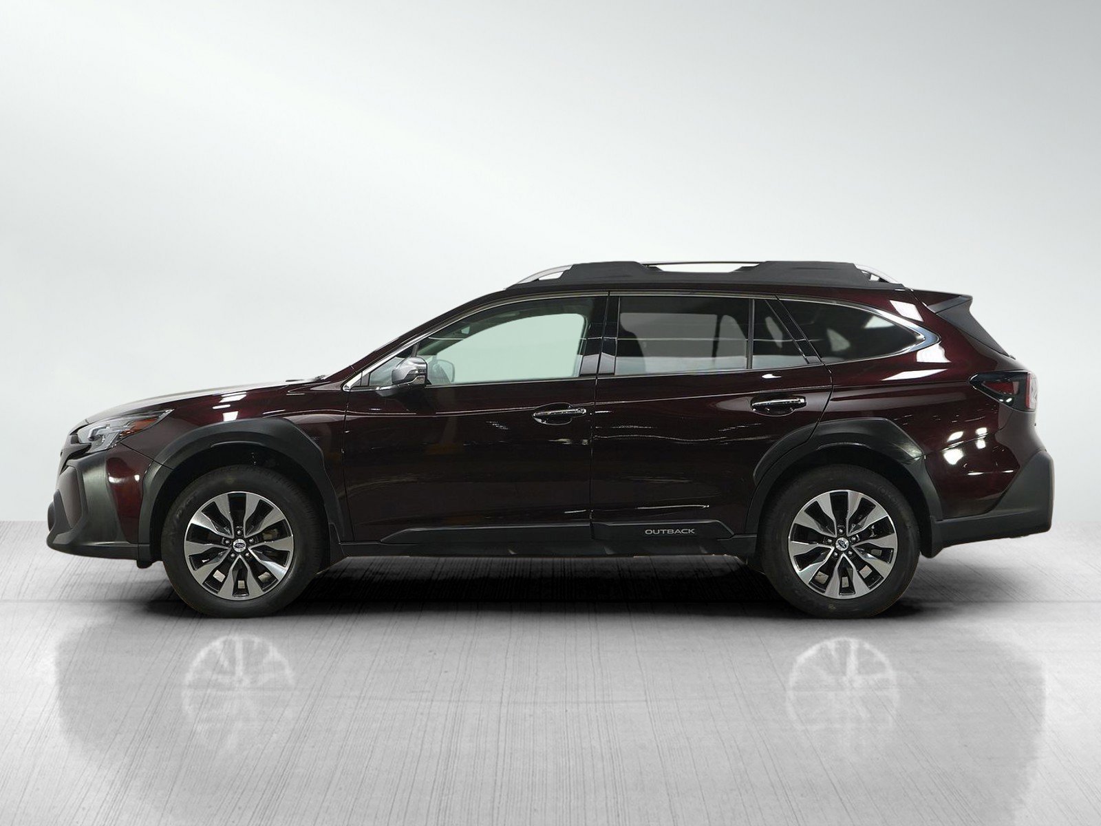 Used 2024 Subaru Outback Touring with VIN 4S4BTAPC9R3127231 for sale in Burnsville, Minnesota