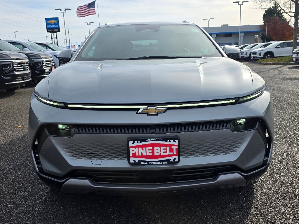 New 2026 Sterling Gray Metallic Chevrolet LT image 7