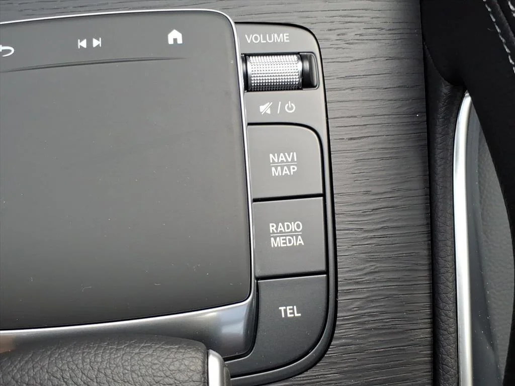 Used 2026 MANUFAKTUR Silicon Grey Mercedes-Benz GLE 450 image 25