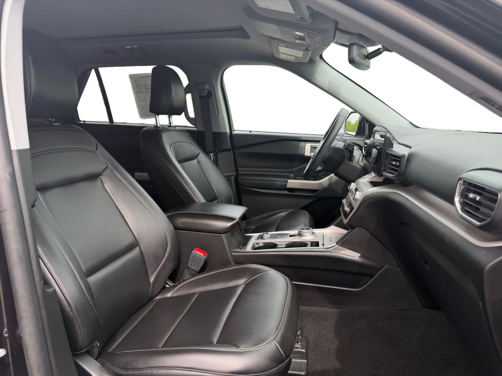 Used 2023 Agate Black Ford XLT image 19
