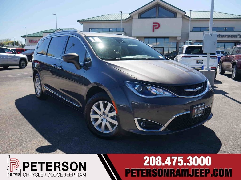2019 Chrysler Pacifica Touring L