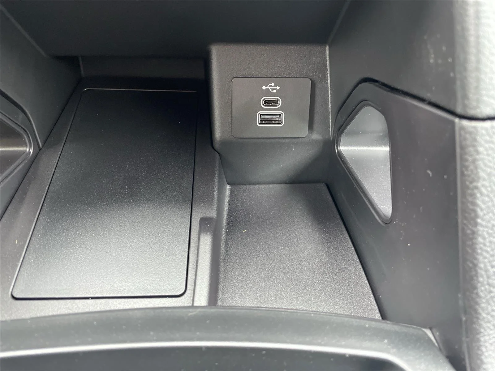 New 2026 Oxford White Ford XL image 24