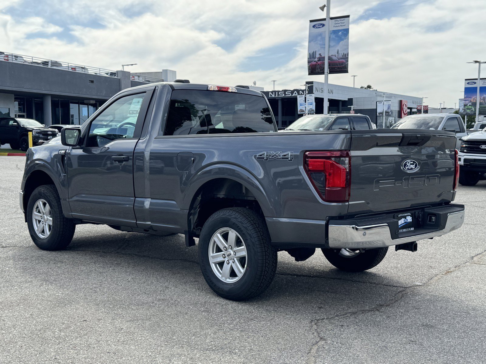 New 2026 Carbonized Gray Metallic Ford XL image 5