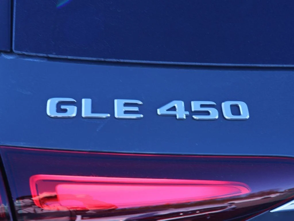 New 2026 MANUFAKTUR Silicon Grey Mercedes-Benz GLE 450 image 8