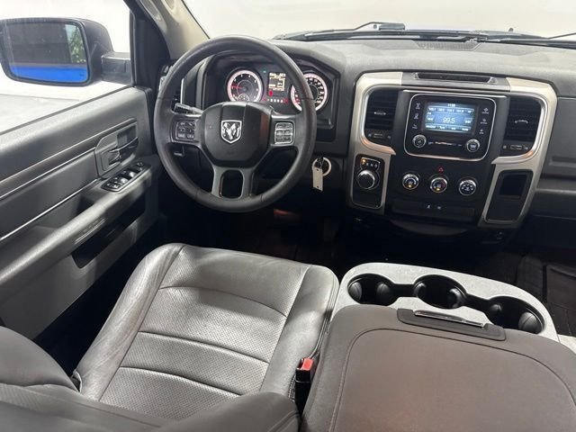 Used 2019 Blue Ram SLT image 19
