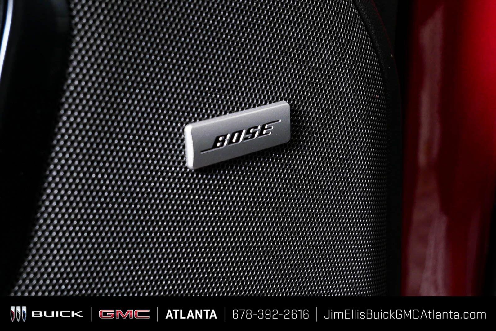2026 GMC Yukon AT4 - Photo 7