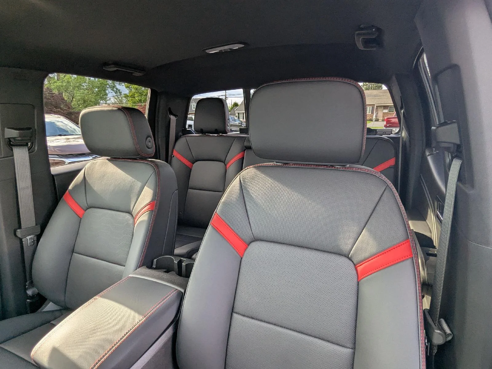 New 2026 Sterling Gray Metallic Chevrolet Z71 image 37