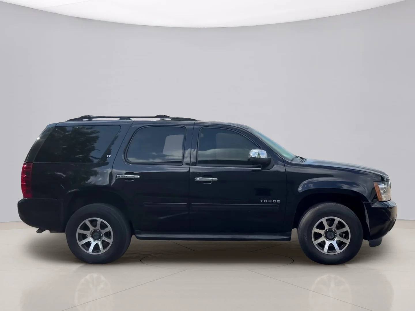 Used 2013 Black Chevrolet LT image 6