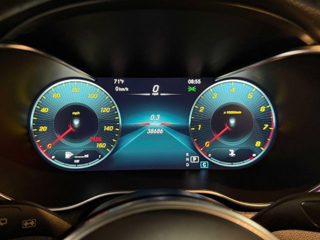 Certified Used 2022  Mercedes-Benz GLC 300 image 24