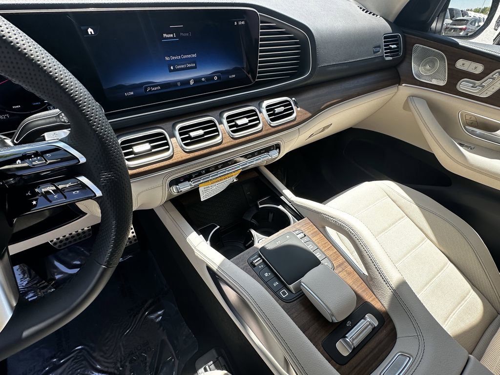 New 2026 Obsidian Black Metallic Mercedes-Benz GLS 450 image 32