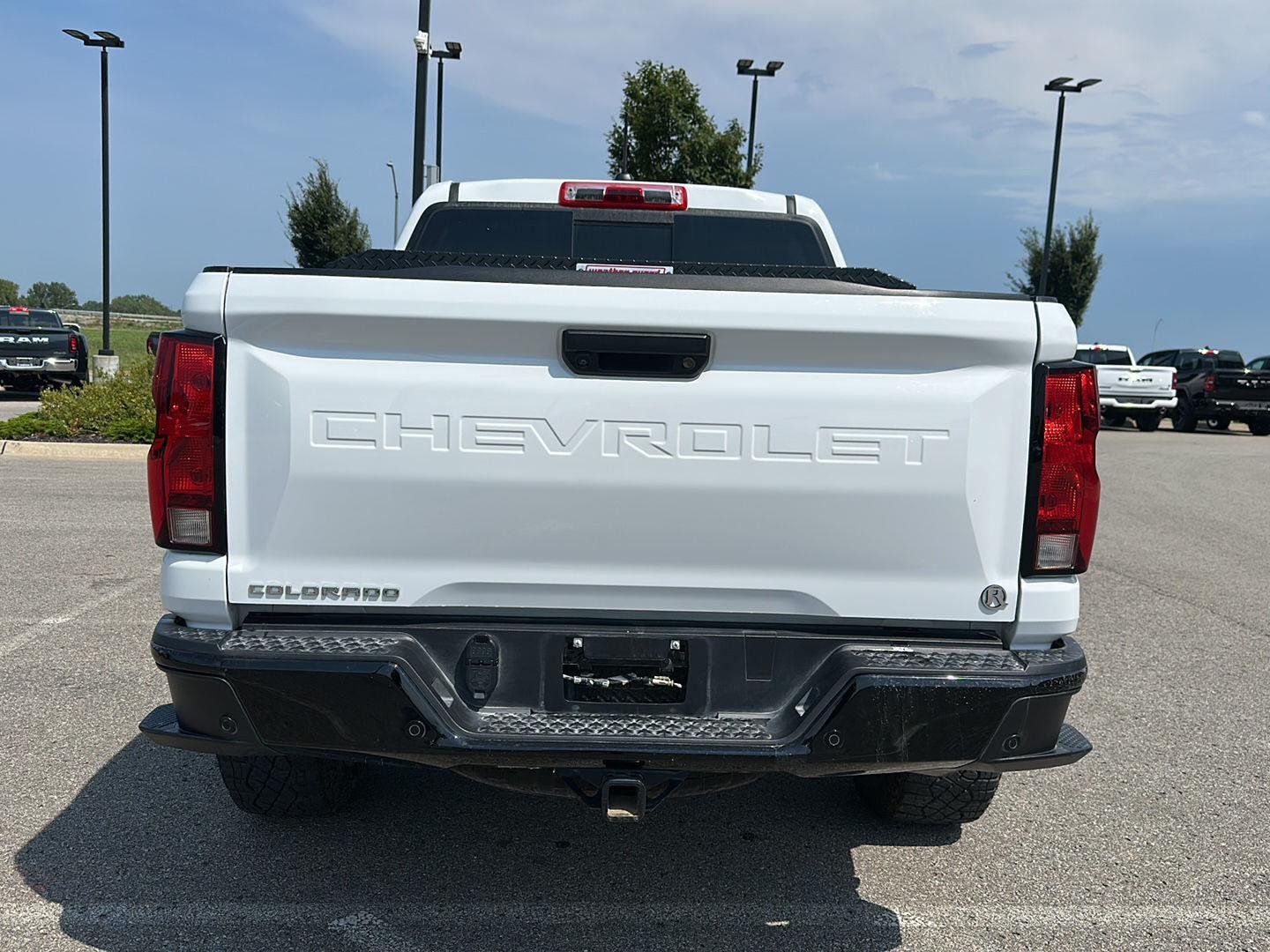 Used 2026 Summit White Chevrolet 4WD Trail Boss image 3