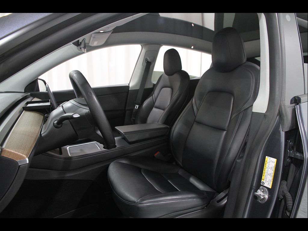 2022 Tesla Model Y Long Range - Photo 5