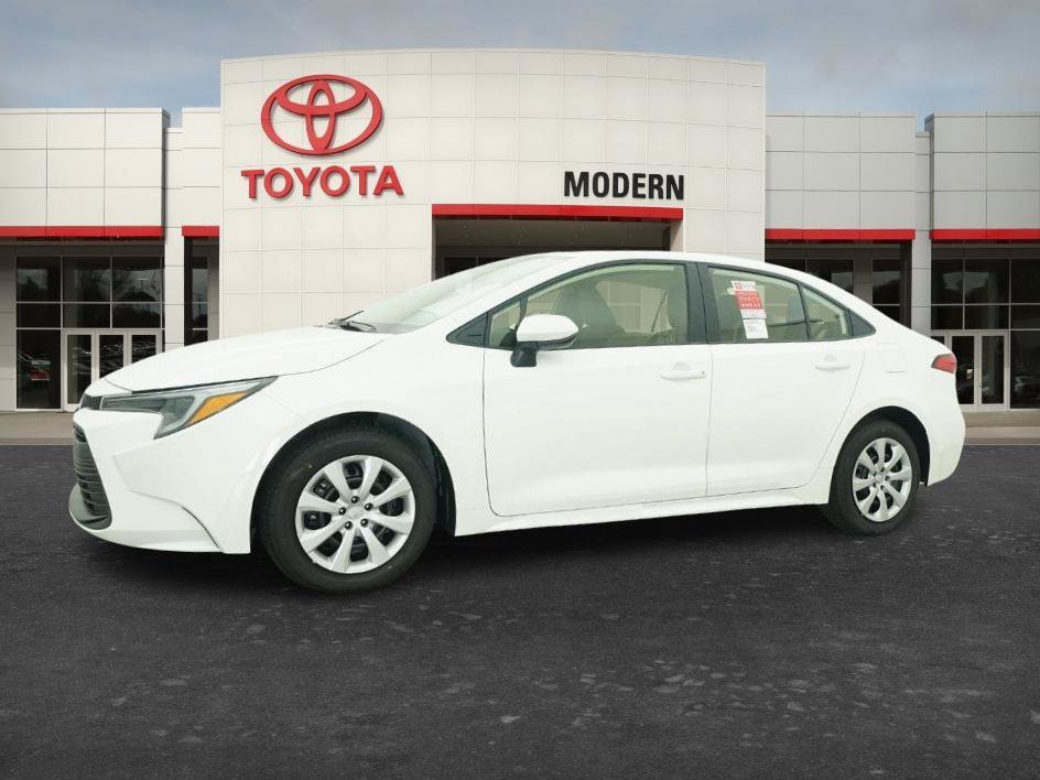 New 2026 Ice Cap Toyota Hybrid LE image 9