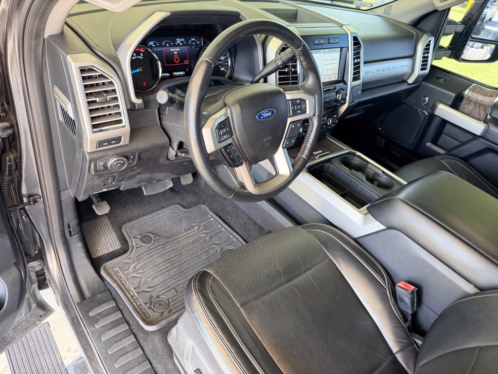 Used 2017 Gray Ford Lariat image 13