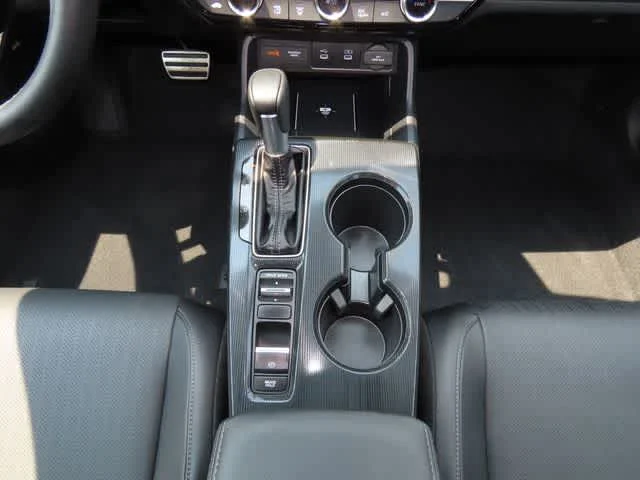 2025 Honda Civic Sport Touring - Photo 24