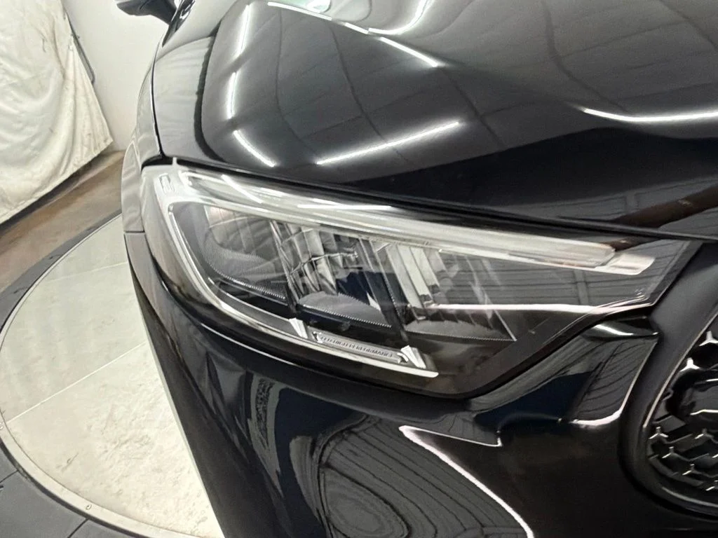 New 2026 Black Mercedes-Benz GLC 300 image 10