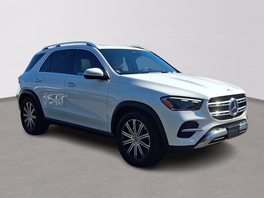 Certified Used 2025 Polar White Mercedes-Benz GLE 450 image 3