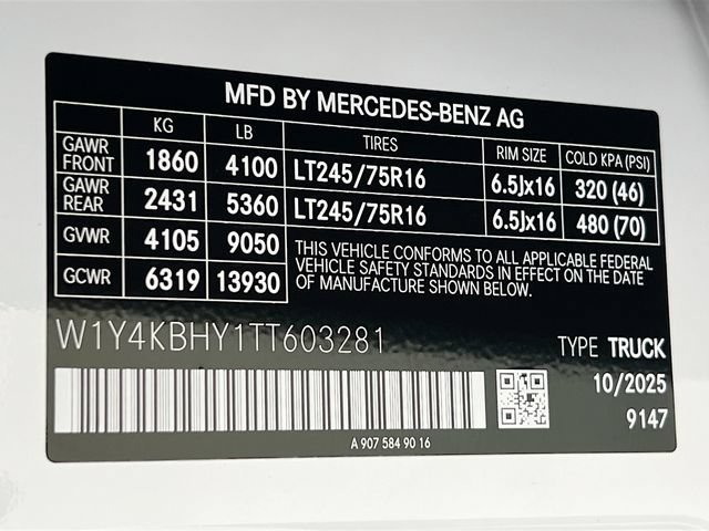 New 2026 Arctic+White Mercedes-Benz Cargo 144 WB image 20