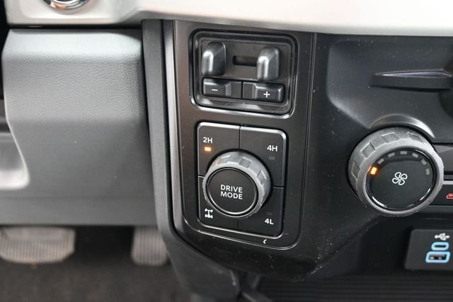 New 2026 Oxford White Ford F-350® XLT image 24