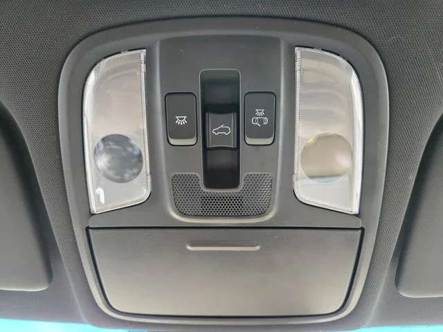 Used 2022 Blue Kia SX image 27