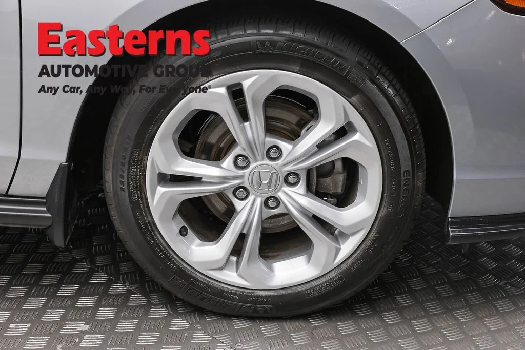Used 2025 Silver Honda LX image 30