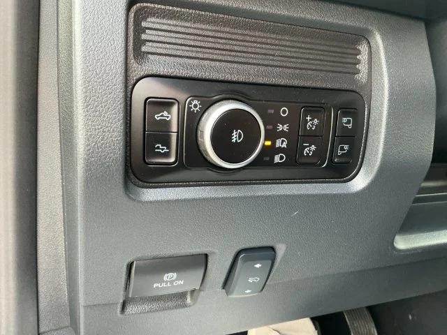 Used 2026 White Ford Platinum image 21