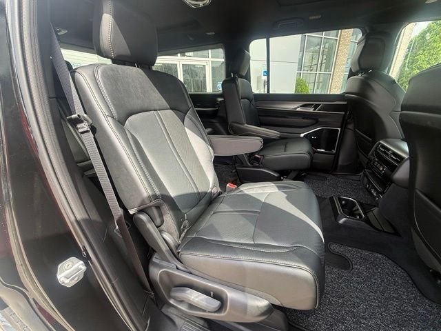 New 2026 High Gloss Black Exterior Paint Jeep 85th Anniversary Edition image 31