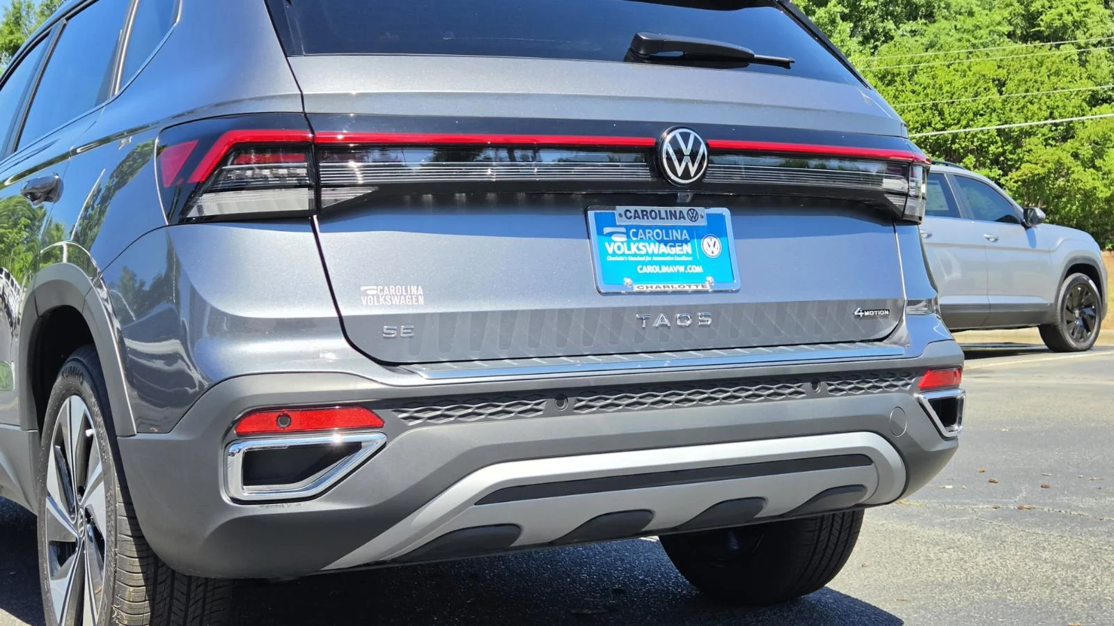 2025 Volkswagen Taos SE - Photo 11