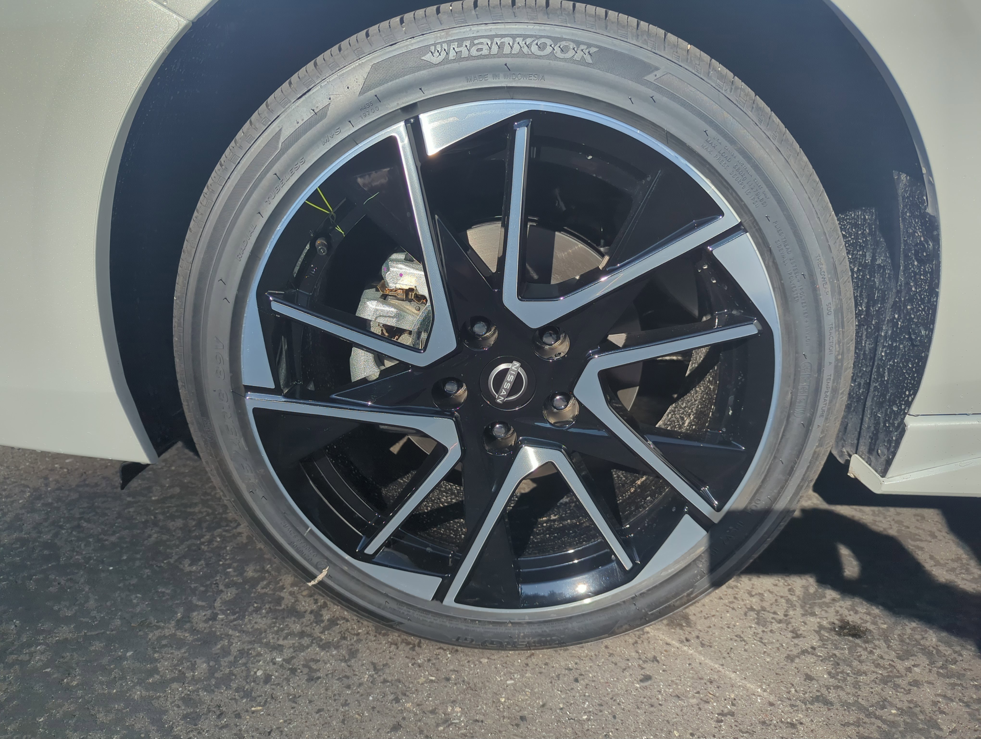 2025 Nissan Sentra SR - Photo 30