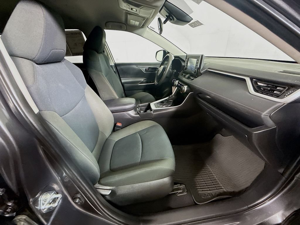 Used 2021 Magnetic Gray Metallic Toyota LE image 26