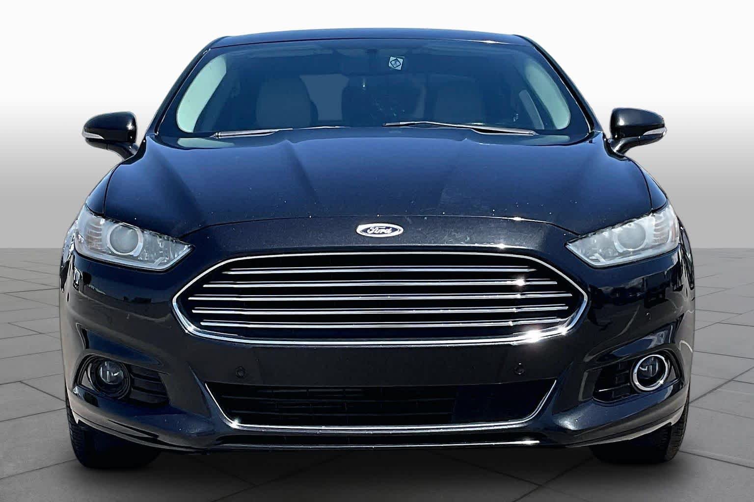 Used 2015 Tuxedo Black Ford Titanium image 4