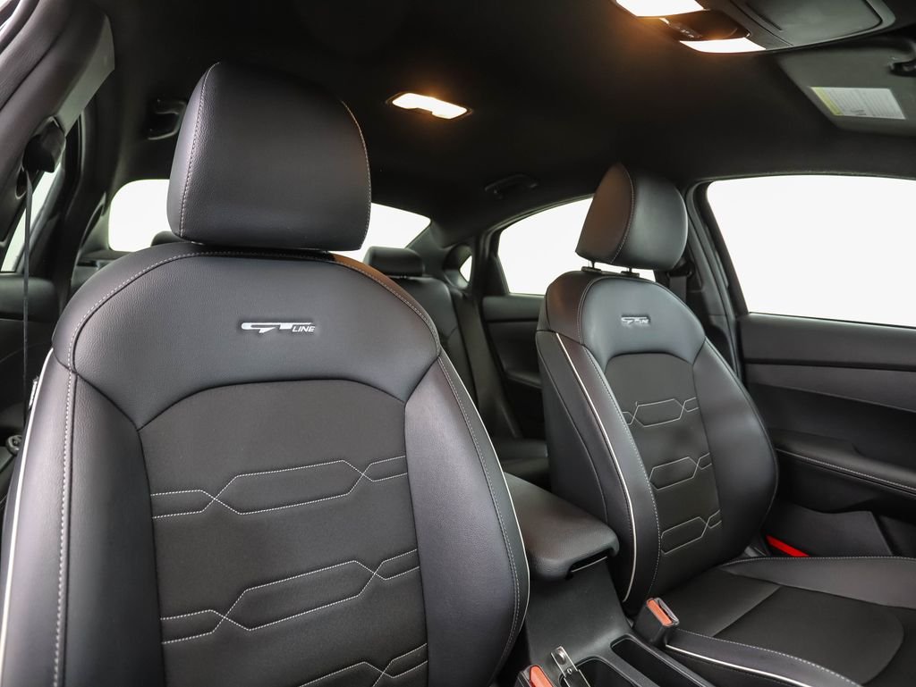 Used 2024 Aurora Black Kia GT-Line image 32