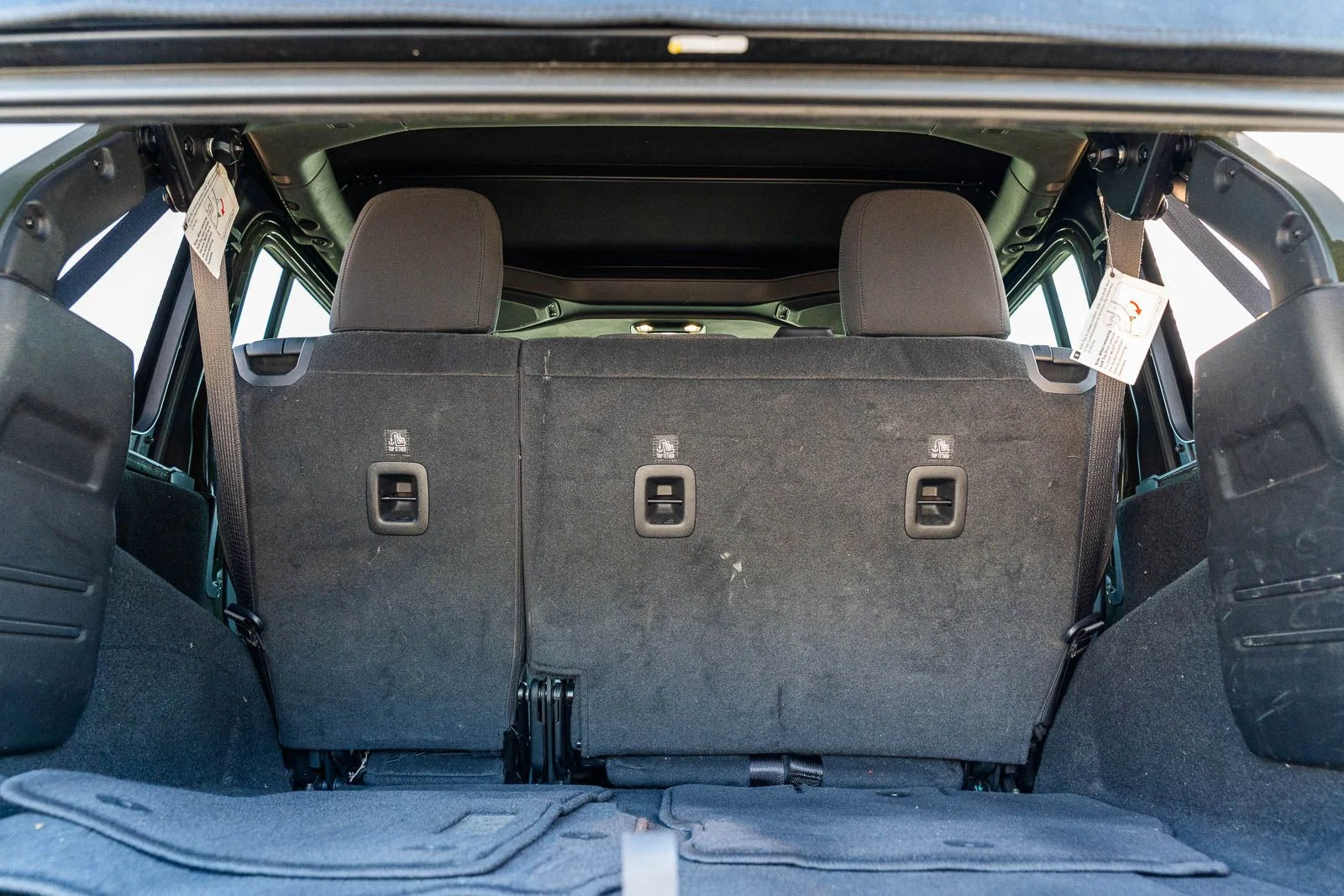 Used 2023 Green Jeep Sport S image 15