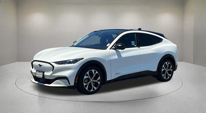 Used 2023 White Ford Premium image 2