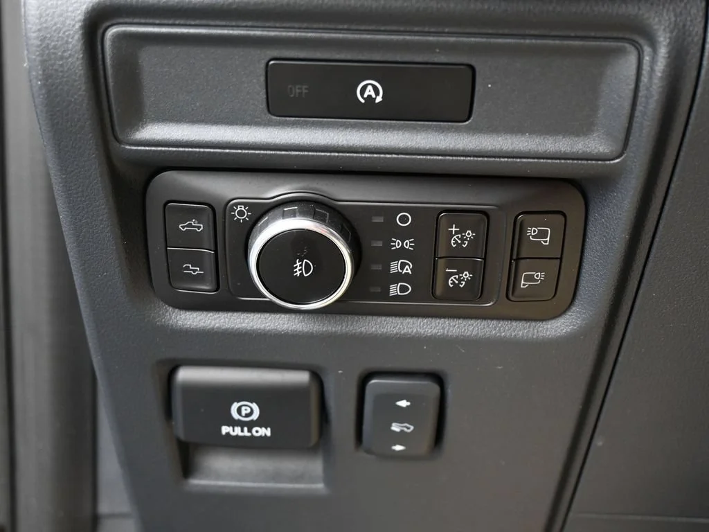Used 2025 Green Ford Raptor image 16