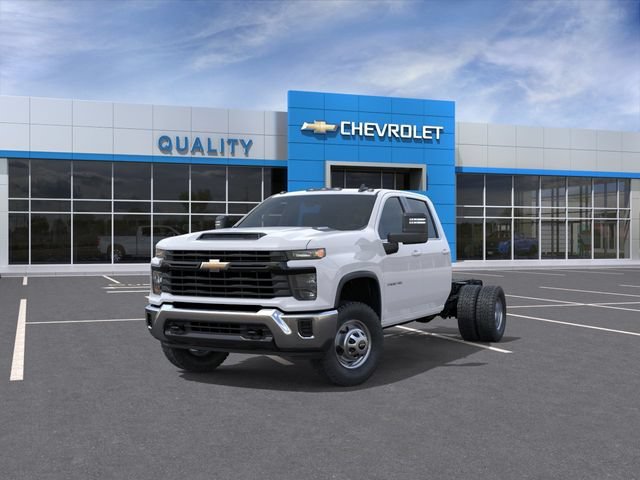 New 2026 Summit White Chevrolet Work Truck image 8