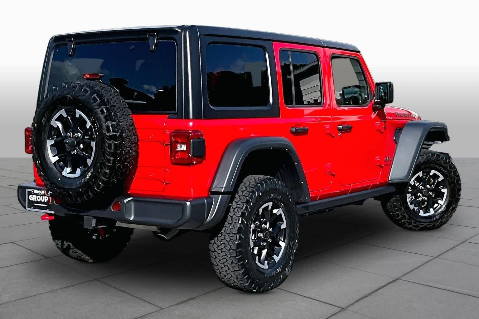 2025 Jeep Wrangler 4-Door Rubicon - Photo 13