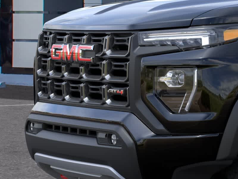 2026 GMC Canyon AT4 - Photo 13