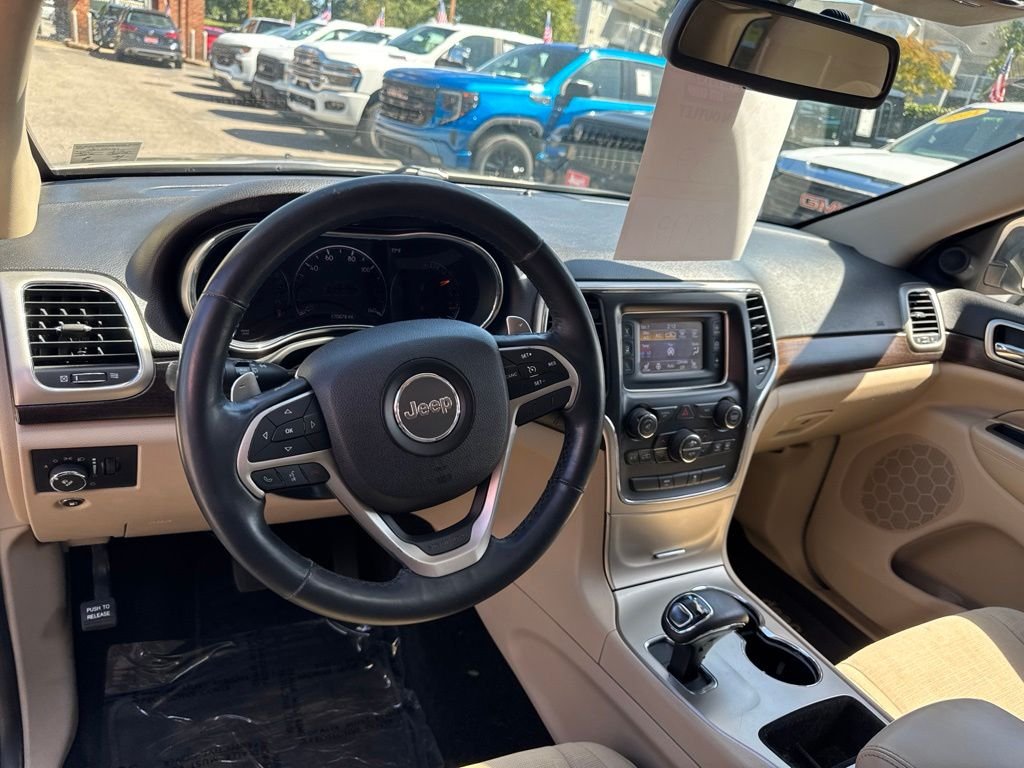 Used 2014 Beige Jeep Laredo image 14