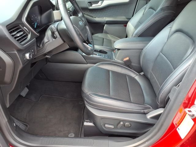 Used 2020 Red Ford SEL image 19